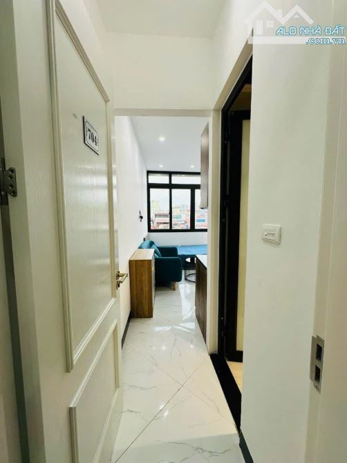 Bán tòa căn hộ dòng tiền 100 triệu/tháng DT 85m, 7 tầng phố Pháo Đài Láng - 2