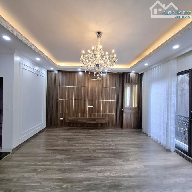 Bán nhà 6 tầng, 55m², Xuân La, Tây Hồ - 11.2 tỷ nhà mới ,thang máy , otô - 2