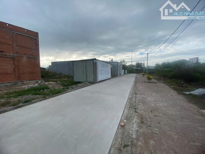 BÁN LÔ ĐẤT 136m2 CÓ 90m2 THỔ CƯ NGANG 5M ĐƯỜNG BÊ TÔNG ĐẸP PHƯỜNG 12 GIÁ MỀM - 2