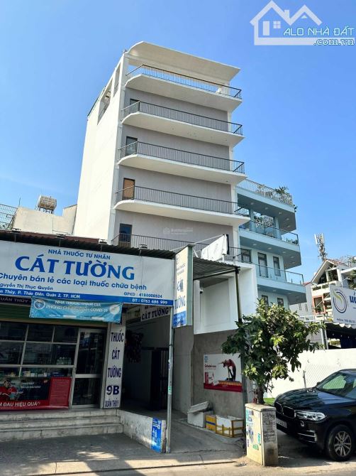 Cho thuê tòa nhà mặt tiền số 9 Xuân Thủy, Quận 2, DT: 10x35m, 1 hầm 7 lầu, DTSD: 2.800m2 - 2