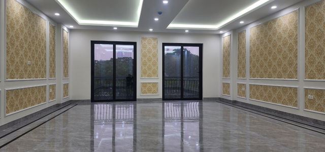 Bán nhà mặt phố Nguyễn Khang - 8 tầng thang máy, vỉa hè rộng, 64m2, giá 34.5 tỷ! - 2