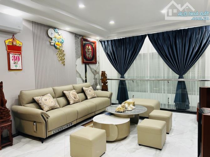 Bán nhà ĐƯỜNG NGUYỄN TRÃI 20M Ra Ô tô tránh 6 Tầng Thang Máy Nhà Đẹp 37m2 4,7M Mặt tiền - 2
