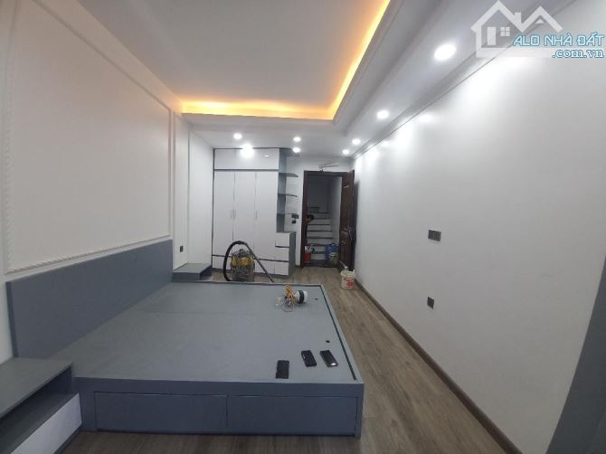Nhà mới đét Bồ Đề Long Biên về ở luôn 41m2, 5 tầng giá 6 tỷ 5 có TL - 2
