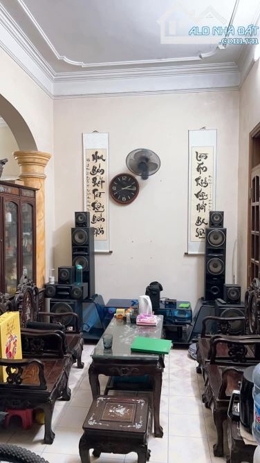Nhà 4 tầng phố Hoàng Quốc Việt 38m quận Cầu Giấy Hà Nội phân lô oto kinh doanh văn phòng c - 2