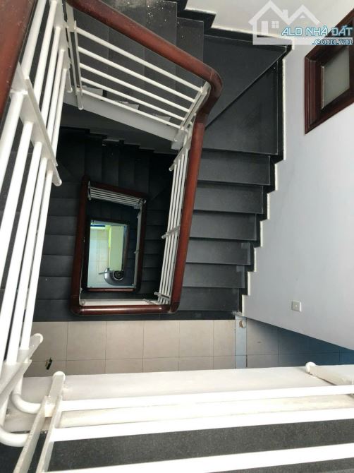 Nhà mặt tiền  đường Lê Văn Việt, Tăng Nhơn Phú A - 3