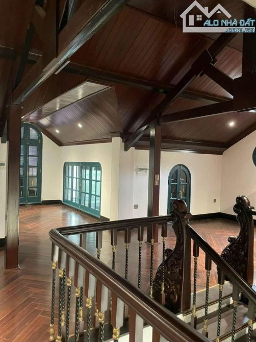 Cho thuê biệt thự sân vườn Ba Đình 400m2 x 5 tầng, thang máy, MT 13m, mới đẹp, sang trọng - 4