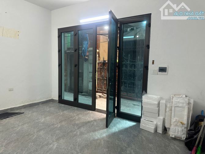 Cho thuê nhà nguyên căn phố Cự Lộc , Thanh Xuân HN , 70M2 x2 gần ô tô 14tr - 4