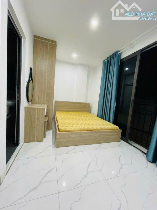 TÒA NHÀ DỊCH VỤ TRỊNH VĂN BÔ 7 TẦNG THANG MÁY 16 PHÒNG KHÉP KÍN FULL NỘI THẤT, Ô TÔ ĐỖ QUA - 5