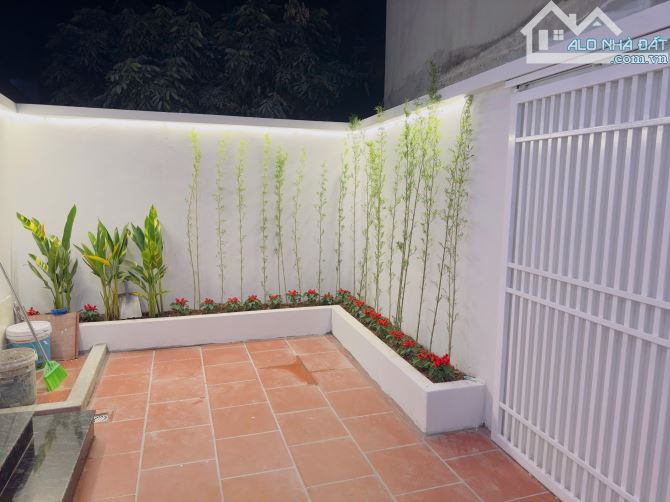 4 TẦNG - 70M2 - TRUNG TÂM THANH TRÌ  4 T.Y - 6