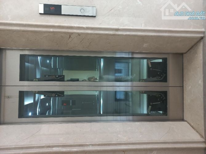 CẦN BÁN CĂN BIỆT THỰ 6TẦNG 300M2 – LONG LANH, ĐẲNG CẤP, LỘNG LẪY, XA HOA – TRUNG TÂM CẦU G - 7