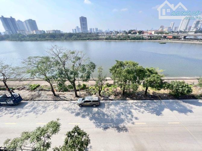 Bán Nhà Mặt Phố Kinh Doanh 45m2 Lô Góc Mặt Tiền Rộng,Ô Tô,View Hồ Phố Linh Đường,Linh Đàm