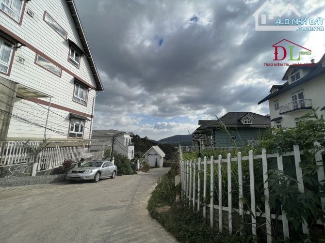 Bán đất 2 mặt tiền Ngô Thì Sỹ phường 4 Đà Lạt thích hợp kinh doanh