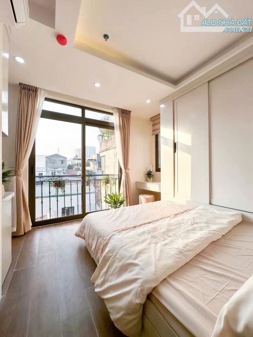 12.95 tỷ. Toà Apartment Sun Plaza Thuỵ Khê. 9 phòng doanh thu 70 triệu tháng