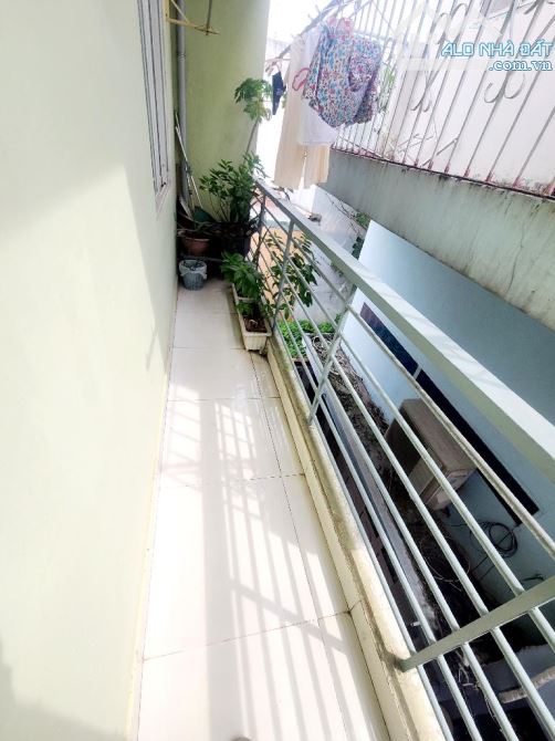 🏡QUẬN BÌNH TÂN - NGAY TRẦN ĐẠI NGHĨA - NHÀ 2 TẦNG MỚI ĐẸP - NGANG 5M - 40 M2 - 2 TỶ HƠN. - 11