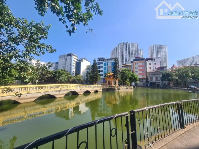 Nhà phân lô ô tô tránh Quan Nhân view hồ 35/47m2 x4T, MT 9m; giá 12.3 tỷ Thanh Xuân - 1