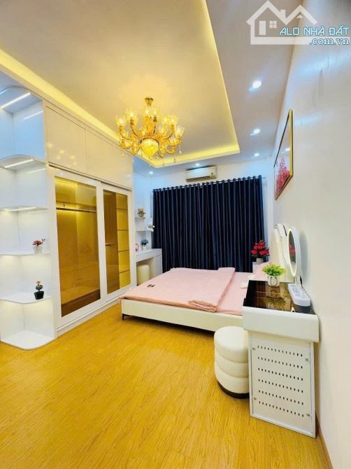 Bán nhà Khâm Thiên 32m2 nhà đẹp đủ nội thất ngõ thông ở ngay 6.6 tỷ - 1