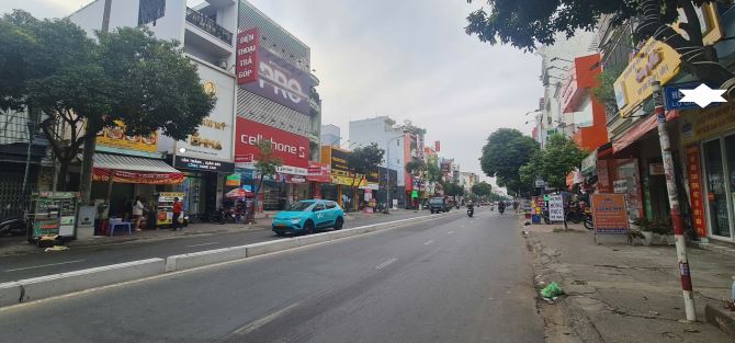 Cho thuê nhà mặt phố Nguyễn Sơn, Tân Phú, 240m², 59 triệu/tháng - 2