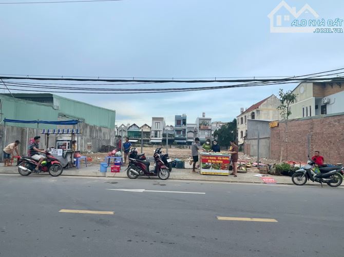 Bán gấp 10.000m2 (1 ha) đất thổ cư đường Tô Ngọc Vân, P15, Gò Vấp, giá rẻ 50 triệu/m2 - 2