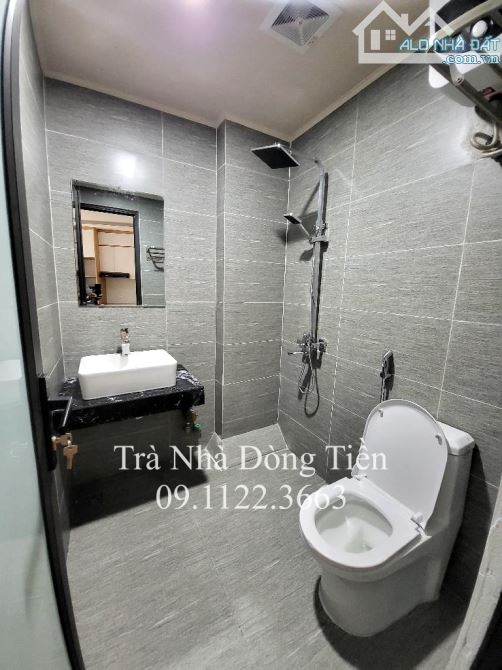 NHÀ 6 TẦNG, DOANH THU 70 TRIỆU/THÁNG, PHỐ TRẦN KHÁT CHÂN, GIÁ 11 TỶ - 2