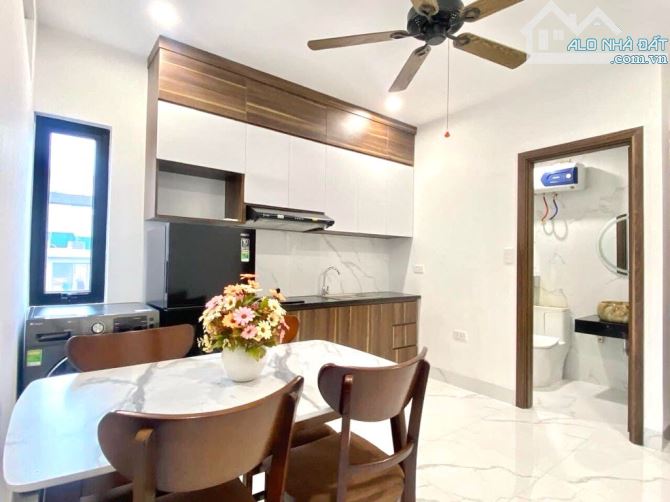 TÒA APARTMENT XÂY MỚI 95/100M x 8T, Ô TÔ ĐỖ CỬA, NGUYỄN KHANG,CẦU GIẤY, 32.9 TỶ - 2