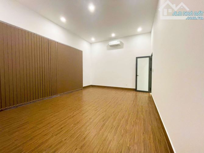 Cho thuê biệt thự diện tích lớn phù hợp làm công ty phường An Phú Quận 2 (400m2) - 1