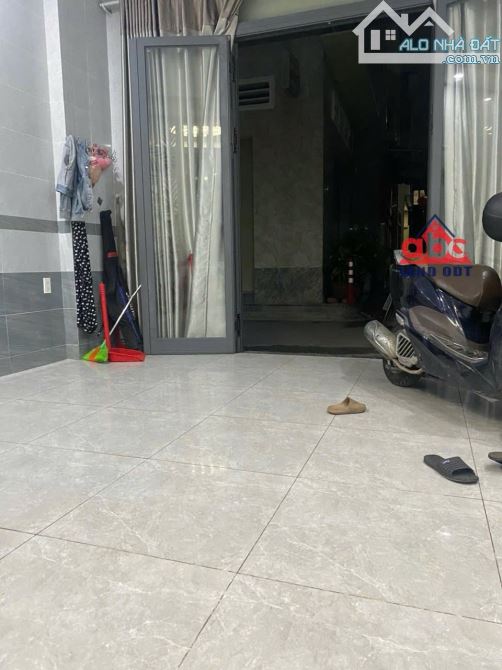 BÁN CĂN NHÀ GIÁ -  bằng tiền lô đất , P TAM HIỆP Chỉ còn 3 tỉ 600 triệu - 3