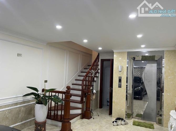 Cần bán gấp trong Tết - giá bất chấp - Nhà khu DV Cây Quýt La Khê - Hà Đông - 44m² - 7 tần - 4