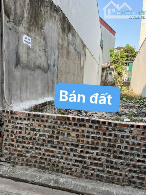 CẦN BÁN ĐẤT THẠCH BÀN LONG BIÊN HÀ NỘI.