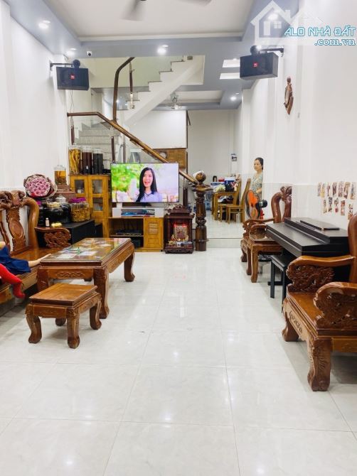 BÁN NHÀ NGUYỄN SỸ SÁCH, 4x 15m, NHÀ MỚI, HẺM 5M, KO LỘ GIỚI, 6 TỶ 3 bớt