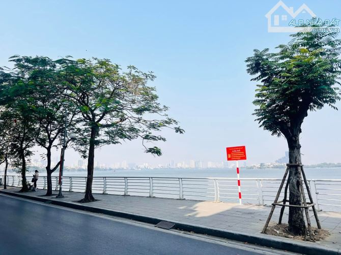 CẦN BÁN GẤP NHÀ PHỐ NGUYỄN ĐÌNH THI THUỴ KHUÊ TÂY HỒ 50M 7 TẦNG THANG MÁY VIEW HỒ SÁT OTO