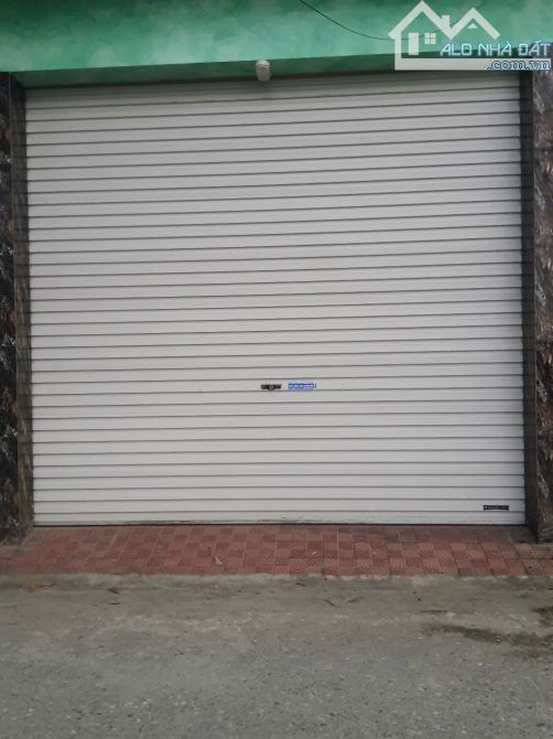 Bán nhà đất mặt đường thị trấn Quang Minh, mua ở, kinh doanh đều thuận lợi, full thổ cư