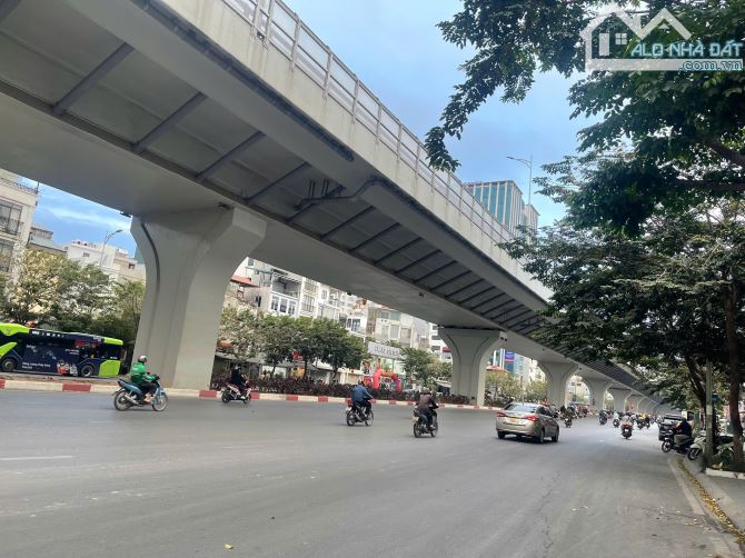 Bán nhà kinh doanh mặt phố ĐẠI LA - Hai Bà Trưng, LÔ GÓC, VỈA HÈ, 61m2 x 7 tầng, 35 tỷ
