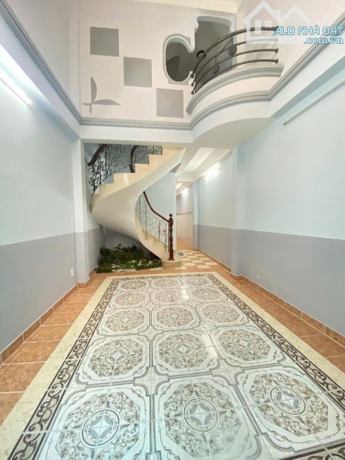 🏠gần cầu nguyễn văn cừ ,quận 8 ,4 tầng ,42m2 ,hẻm 3m ,nhỉnh 7,x tỷ - 1