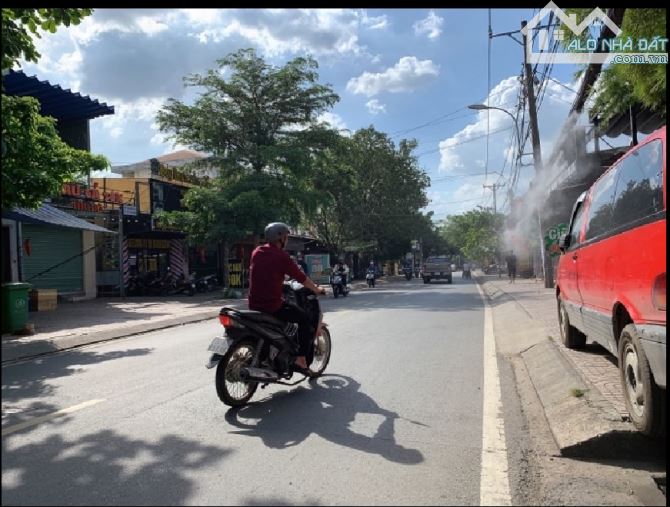 Bán nhà 4 x 18m Hoàng Diệu 2, ngay ngã tư Thủ Đức. - 1