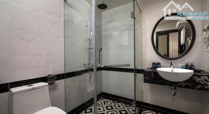 Sổ đỏ tên tôi bán nhà Lê Quý Đôn - Nguyễn Cao 20m ra phố, ngõ trước nhà 3m 48m2 9.96 tỷ