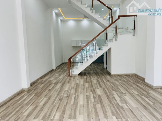 Bình Tân 2tầng+ sân thượng nhà mới đón tết-hẻm xe tải 70M(5*15,5) SHR 4.X TỶ - 1