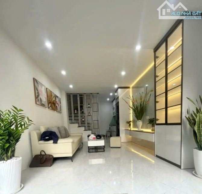 💔 NHÀ ĐẸP Ở NGAY MINH KHAI 5,5 TỶ/ 26 M2/ 30M2 T2/5 TẦNG - FULL NỘI THẤT XỊN. - 1