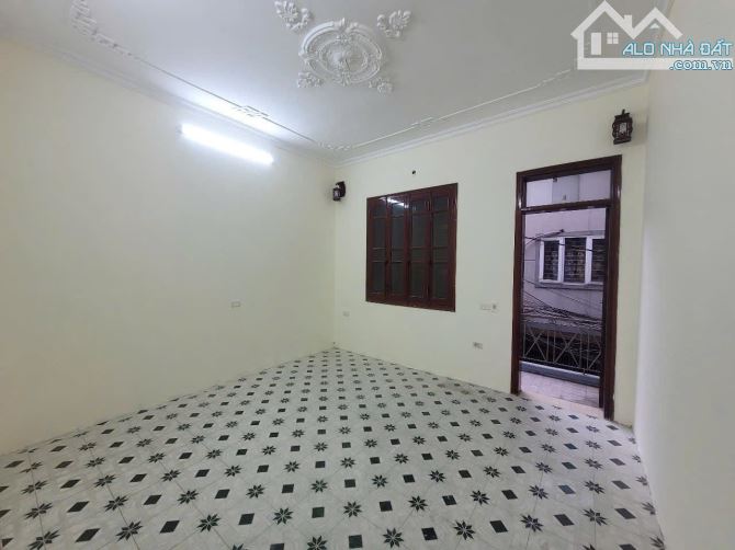 CẦN CHO THUÊ NHÀ NGÕ 89 THANH LÂN, 70M2, 3 TẦNG, 3 PN, 10 TRIỆU. - 2