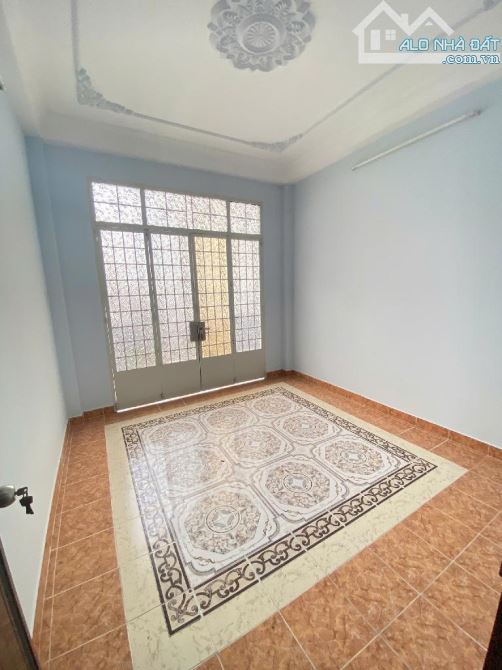 🏠gần cầu nguyễn văn cừ ,quận 8 ,4 tầng ,42m2 ,hẻm 3m ,nhỉnh 7,x tỷ - 2