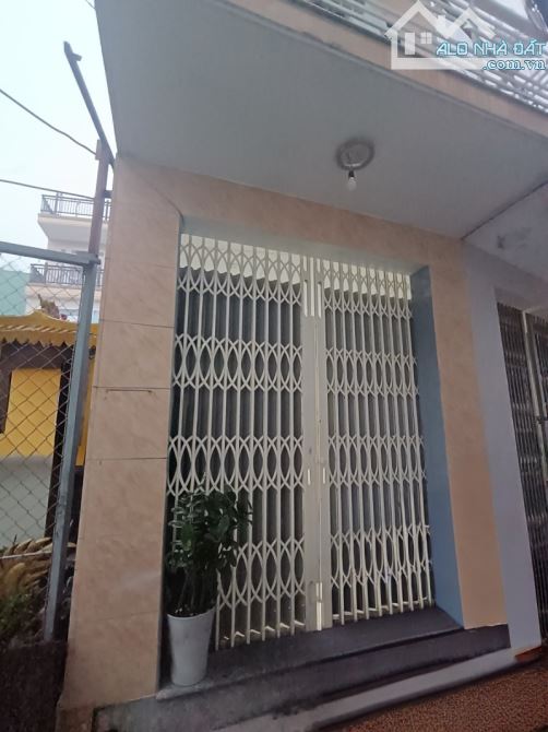 ♪ Góc kiệt gần MT Hàm Nghi, 62m2, 2 căn 2 tầng riêng, 2.x tỷ - 2