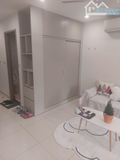 Cho thuê căn Studio Vinhome smartcity S105 tầng 28 nhà số 1 full đồ 6.5 tr/th ở luôn - 2