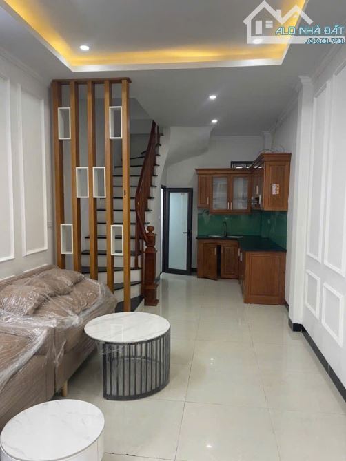 Bán nhà riêng tại Liên Mạc, 4,3 tỷ, 34m2, 5 tầng, 3PN, giá ưu đãi hàng hiếm - 2