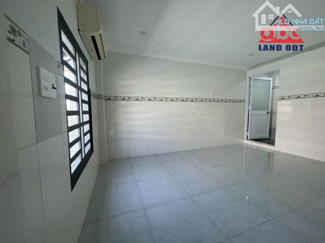 3.6 tỷ bán nhanh nhà 5*15 =74m2 SHR ,  ODT  đường 6m bàn cờ duy nhất 1 căn . - 3