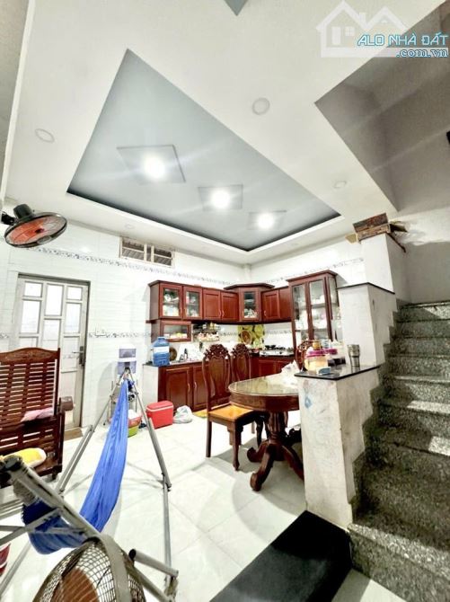 SIÊU PHẨM 4 TẦNG BTCT - AN DƯƠNG VƯƠNG - HẺM 6M - 6PN 3WC - 100M2 5×20 - SỔ ĐẸP HOA HẬU - 4