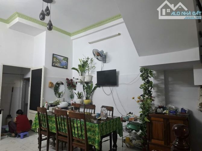 🔥NHÀ MỚI TINH📍HẺM 3M📍TRẦN XUÂN SOẠN📍QUẬN 7📍GẦN TRƯỜNG TIỂU HỌC TÂN HƯNG📍56M²📍CHỈ 5, - 6