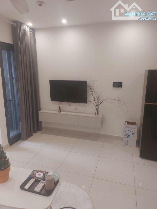 Cho thuê căn Studio Vinhome smartcity S105 tầng 28 nhà số 1 full đồ 6.5 tr/th ở luôn - 8