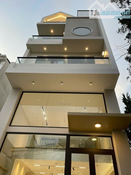 NHÀ MỚI KENG - FULL NỘI THẤT - cách Hồ Xuân Hương 1km