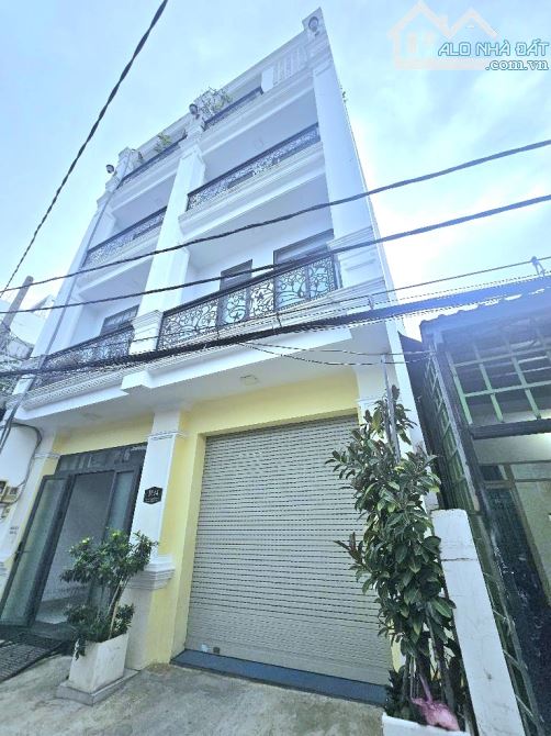 Bán nhà 2 tầng, Hẻm xe hơi Huỳnh Tấn Phát, 80m2 (4x20), cạnh KDC Nam Long Q7, chỉ 6.4 tỷ