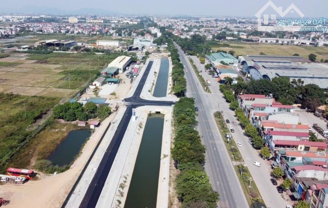 Bán nhanh trục chính Xóm Núi,Nguyên Khê, dt 205m, mt 7,6m,đường 6m trải nhựa 2 oto tránh