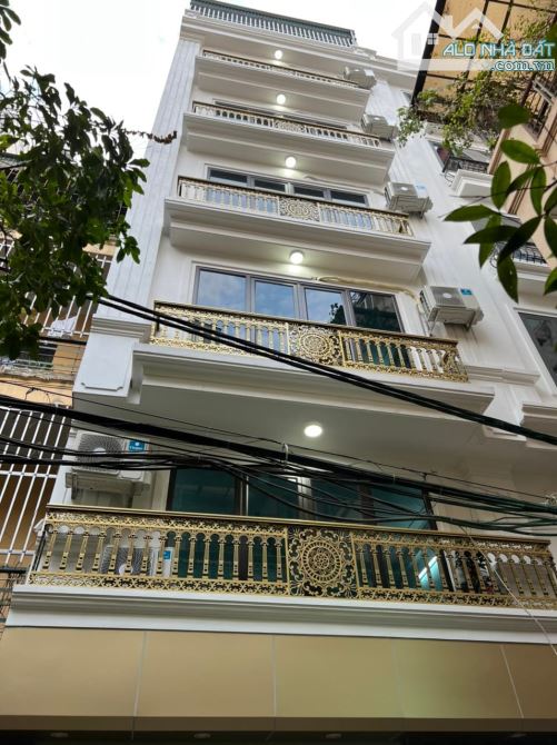 CCMN 9 phòng full Chùa Láng Đống Đa. DT61m, 7 tầng MT5m2 Giá 13.5 tỷ Kinh doanh ngon